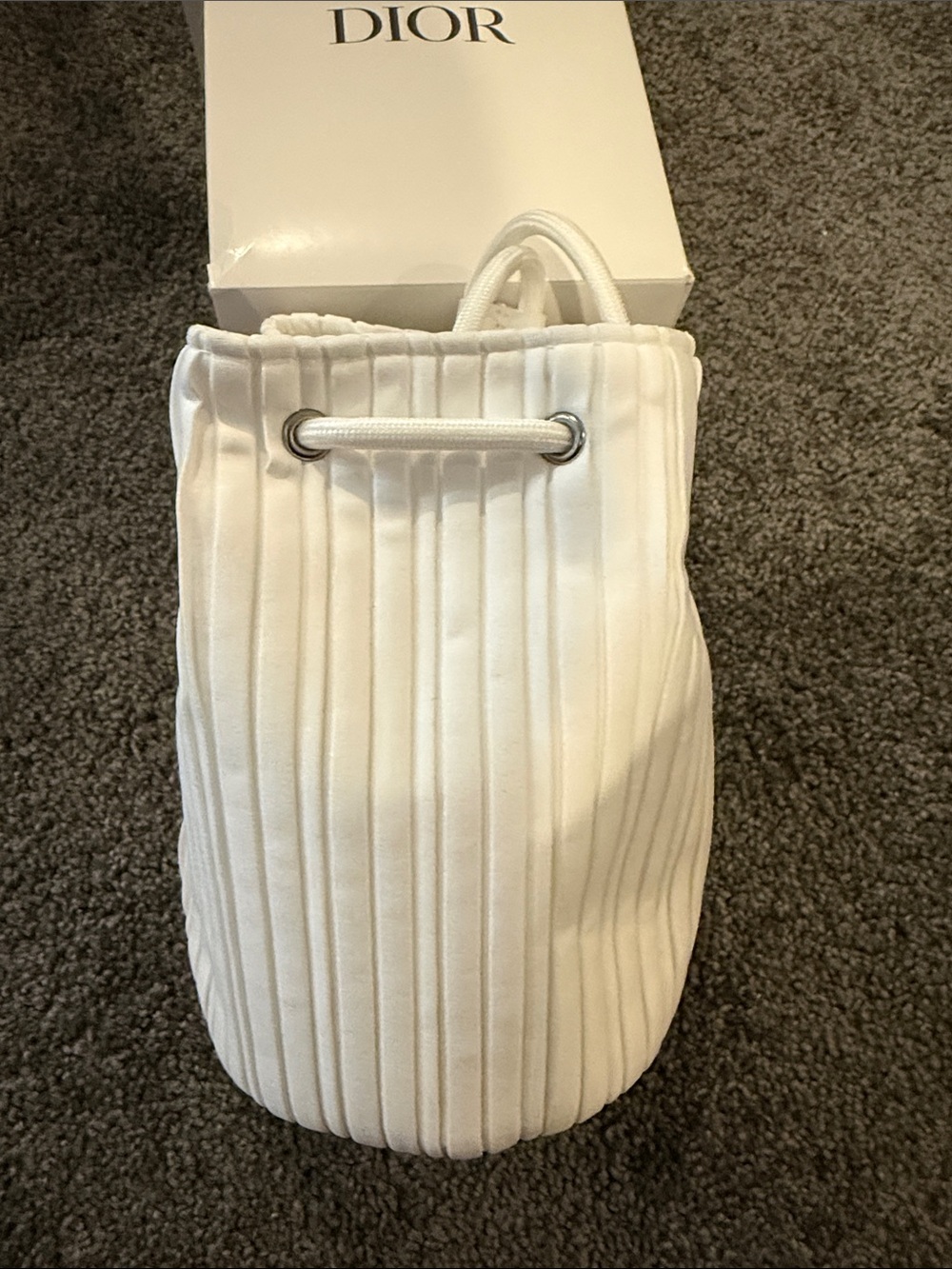 Dior White Ribbed Drawstring Pouch - Picture 2 of 5